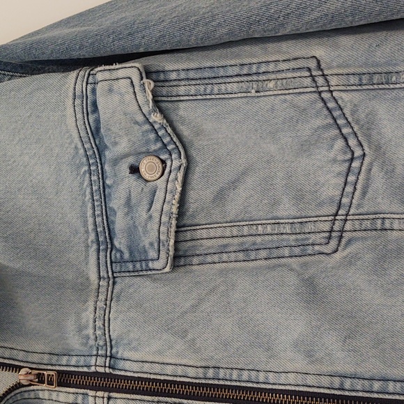 Jean Jacket - Picture 6 of 6